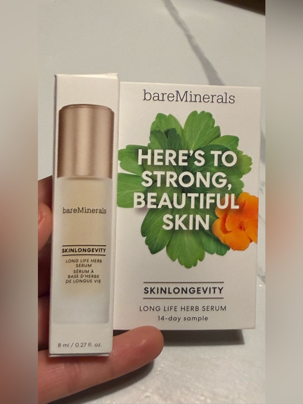 bareMinerals Skinlongevity Serum - White & Gold Packaging